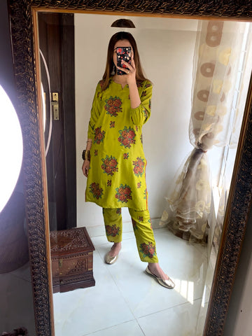 Gulab (Stitched 2 Piece)